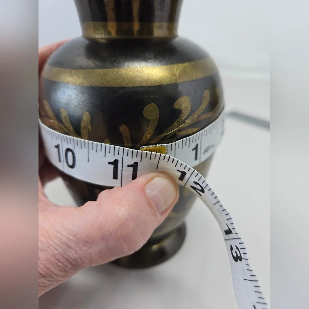 Remco Brass Black & Gold Decorative Vase Etched Gift Ware Trumpet Opening Decor